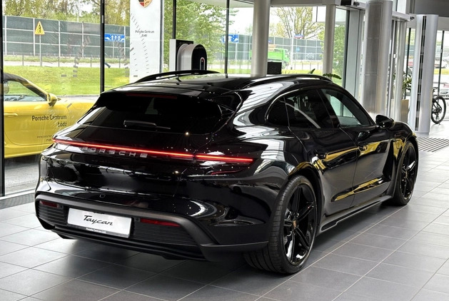 Porsche Taycan cena 711000 przebieg: 5, rok produkcji 2024 z Sokołów Małopolski małe 277